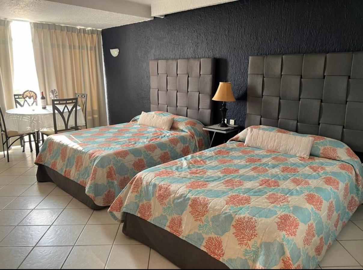 Solymar Condos Канкун Екстериор снимка