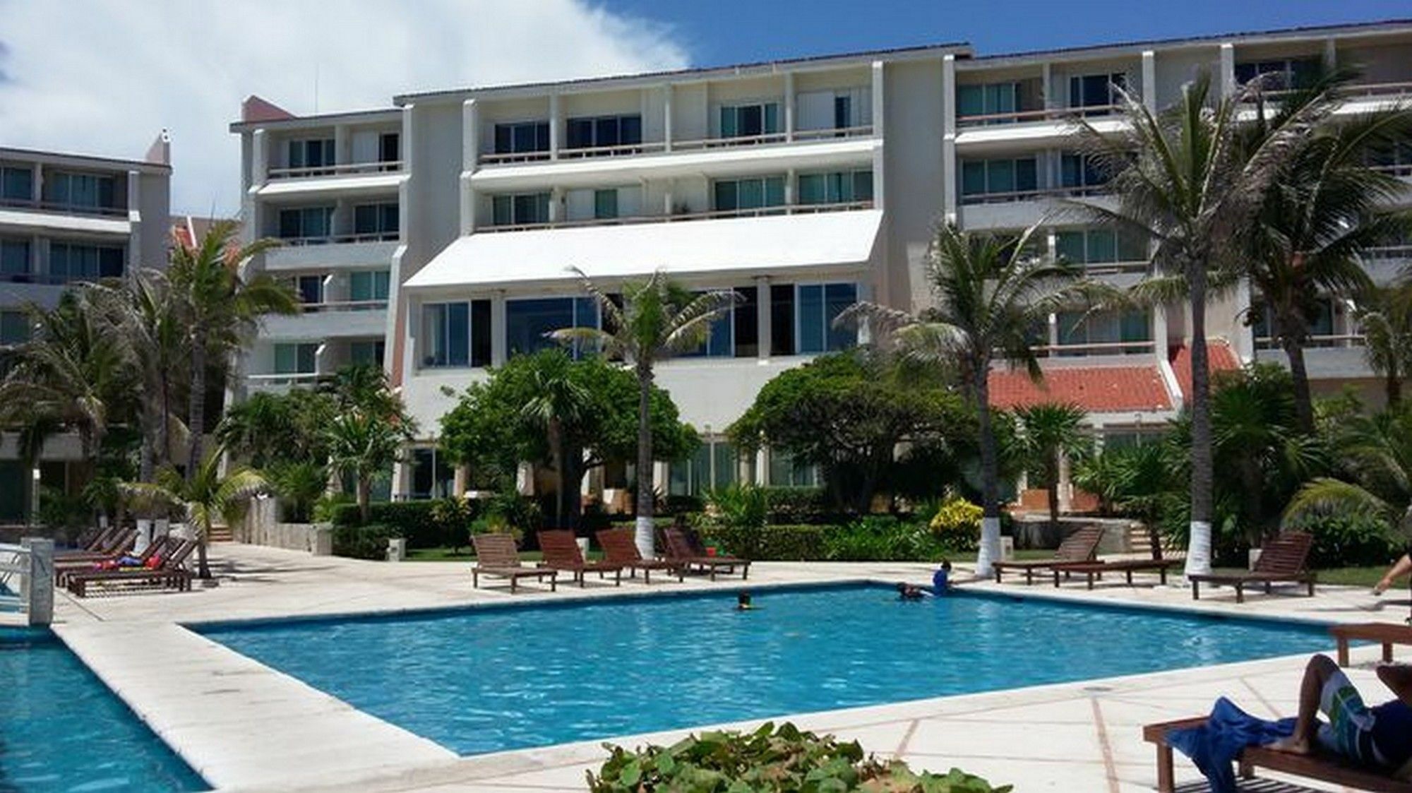 Solymar Condos Канкун Екстериор снимка